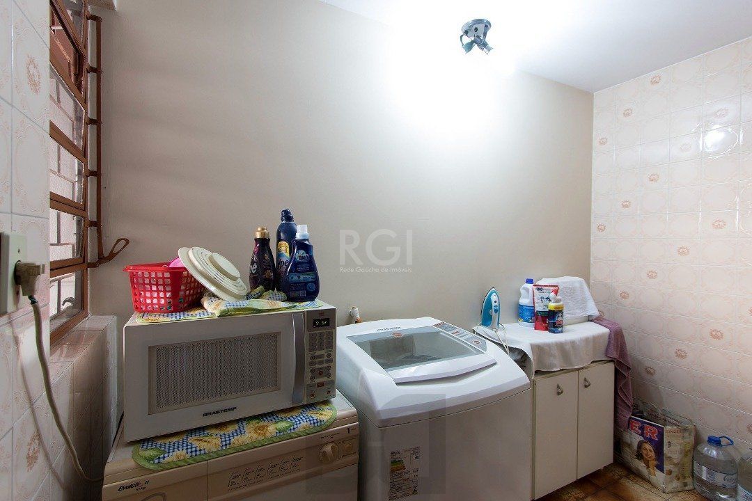 Casa para Venda - 229.18m², 4 dormitórios, sendo 4 suites, 5 vagas - Cavalhada — foto 13