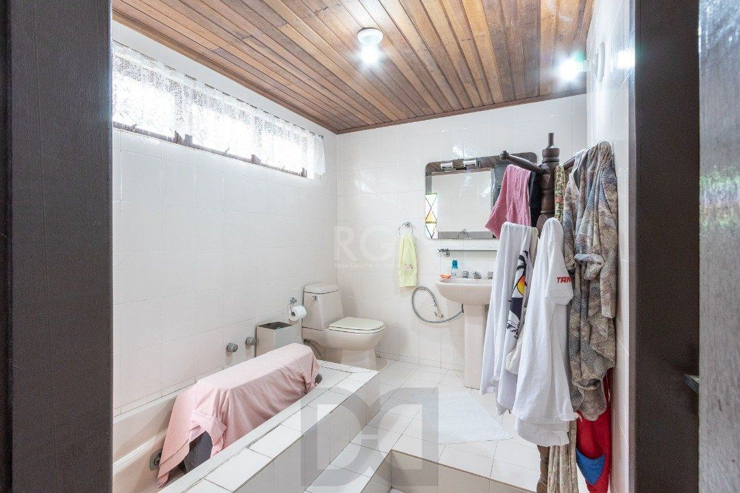 Casa para Venda - 200m², 3 dormitórios, sendo 1 suites, 1 vaga - Aberta dos Morros — foto 9