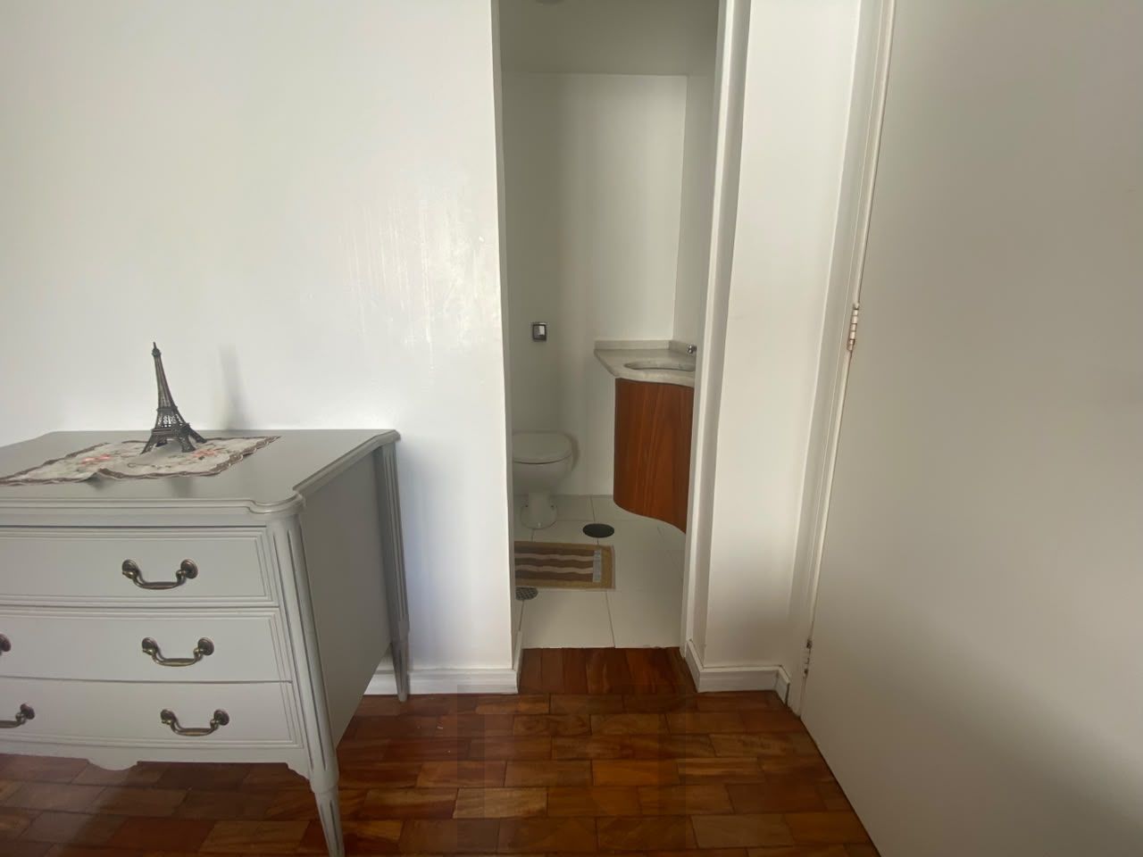 Apartamento de 2 quartos, 2 banheiros e 1 vaga no bairro Rio Branco. — foto 15