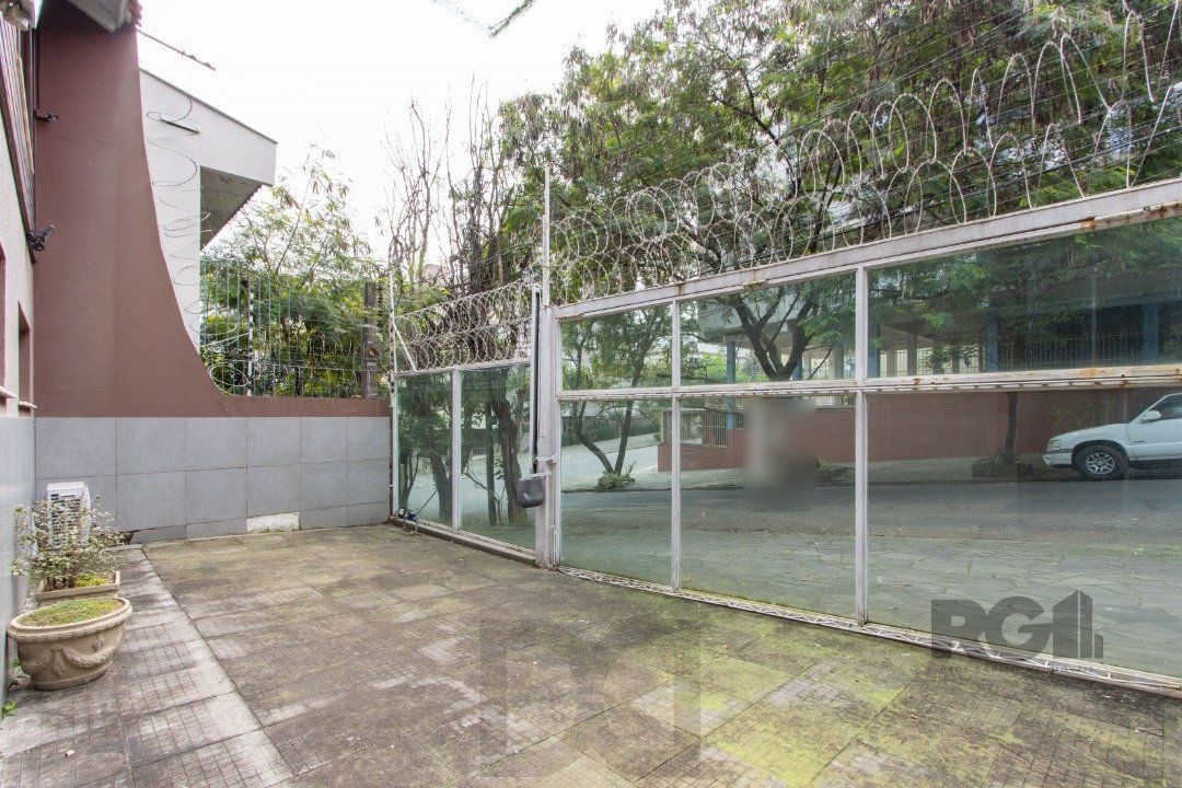 Excelente casa comercial com aproximadamente 300m² de área construída — foto 45