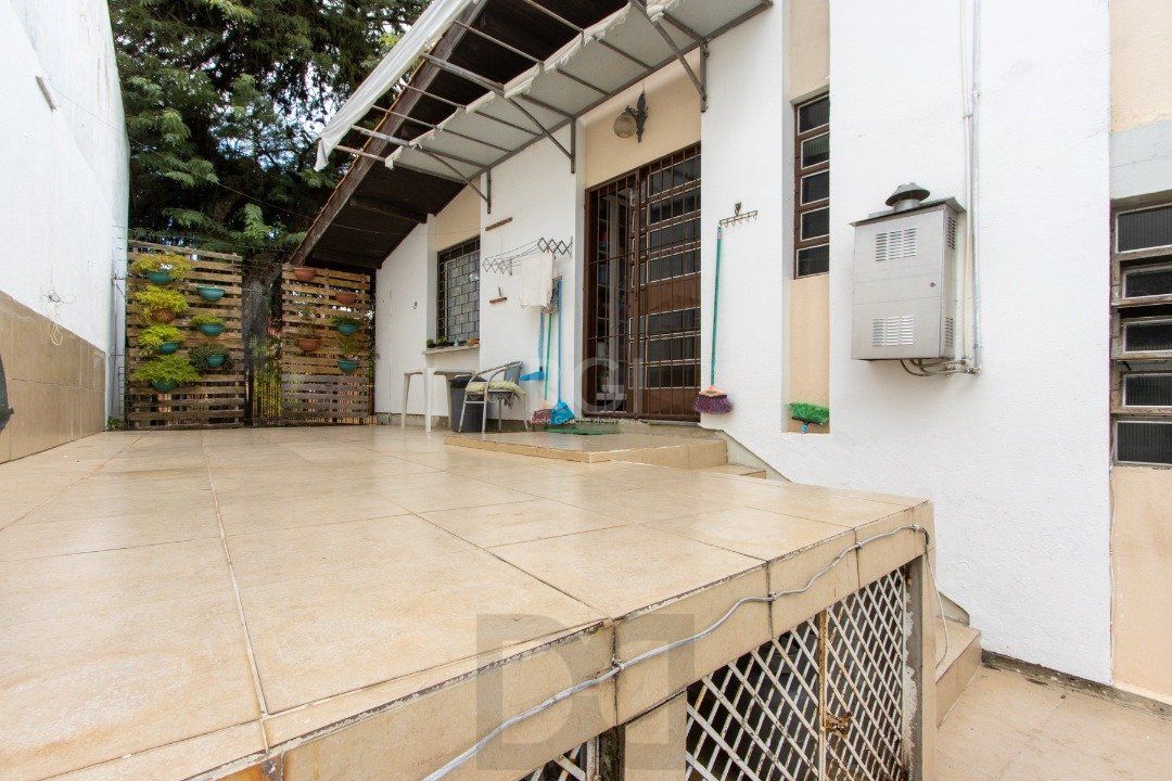 Casa para Venda - 180m², 3 dormitórios, sendo 1 suites, 2 vagas - Ipanema — foto 42