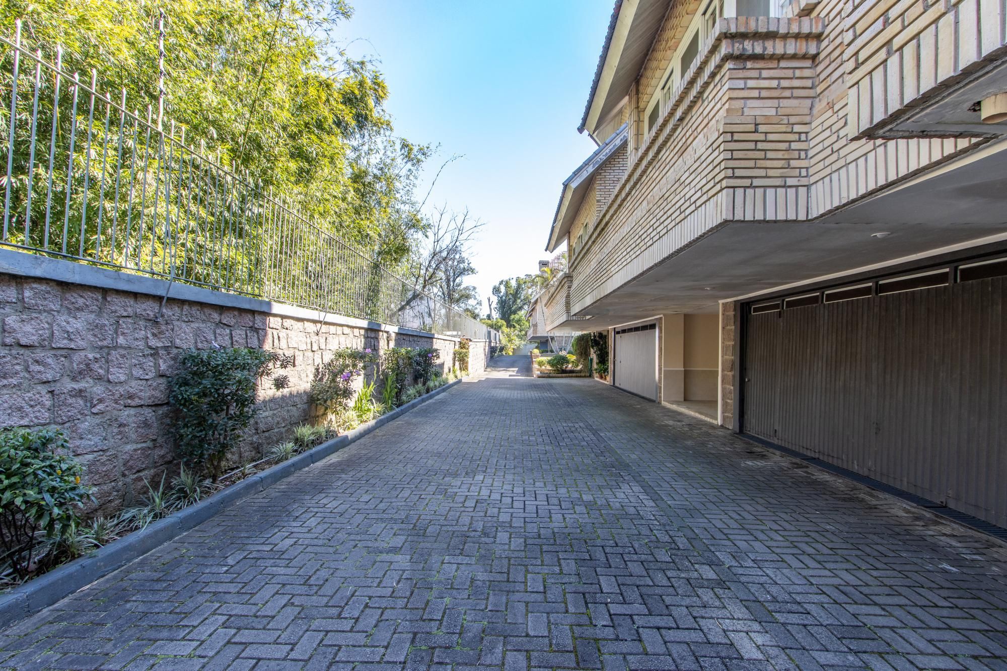 Casa Condominio para Venda - 322.88m², 3 dormitórios, sendo 1 suites, 4 vagas - Jardim Isabel — foto 59
