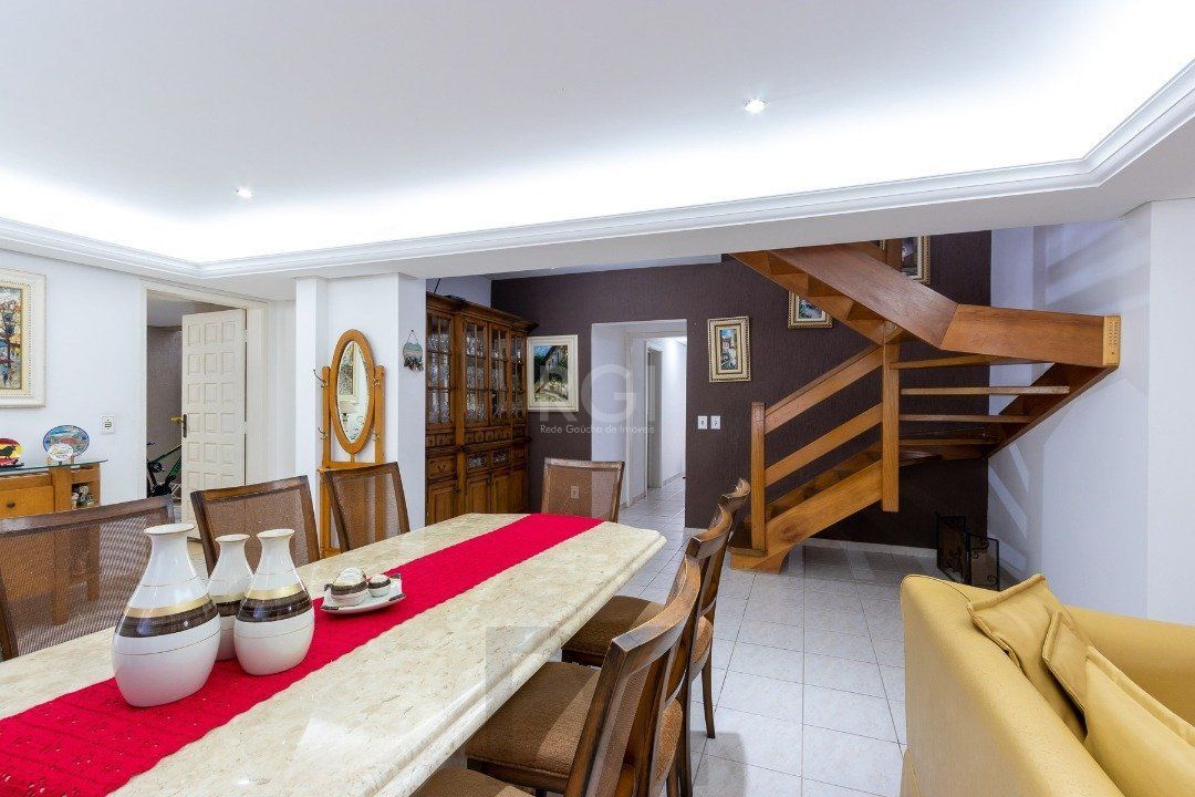 Casa Condominio para Venda - 300m², 4 dormitórios, sendo 2 suites, 2 vagas - Ipanema — foto 9