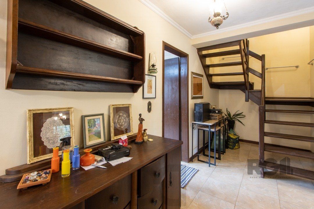 Casa para Venda - 200m², 3 dormitórios, sendo 1 suites, 3 vagas - Jardim Verde — foto 13