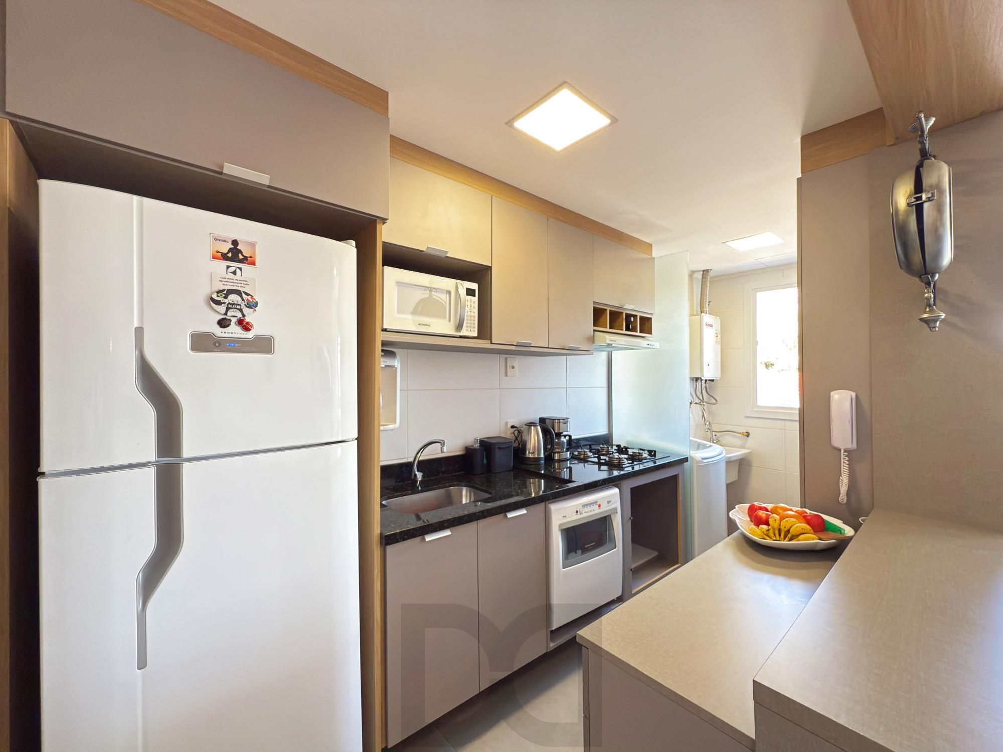 Apartamento 03 Suítes bairro Cristal, 88,97m² de área privativa, semimobiliada e 02 vagas de garagens cobertas. — foto 13
