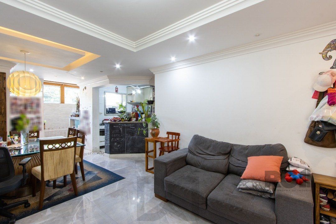 Casa Condominio para Venda - 139m², 3 quartos, 1 suite, 1 vaga - Cavalhada — foto 1