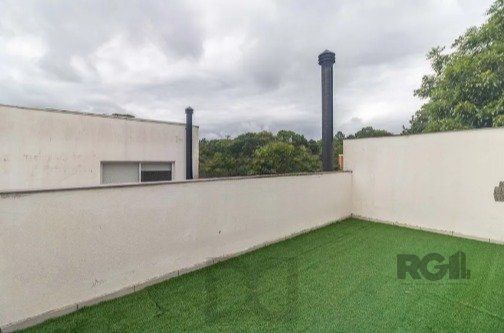 Casa impecável e mobiliada, com 3 niveis, possui 3 dormitórios sendo 1 suíte, 4 banheiros — foto 57