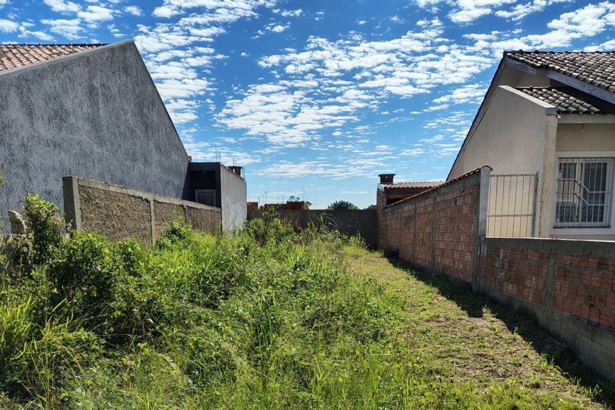 Terreno com 150m² na Costa Gama — foto 1