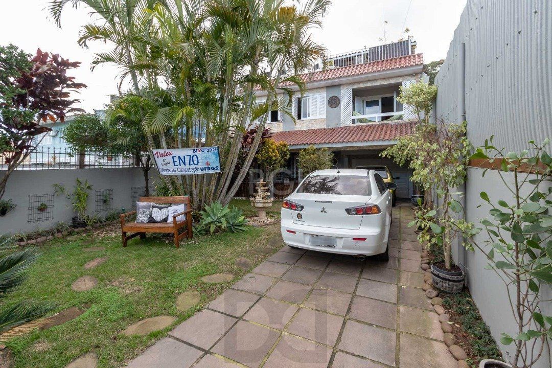 Casa para Venda com 3 dormitórios, sendo 1 suites e 4 vagas no bairro Ipanema — foto 2
