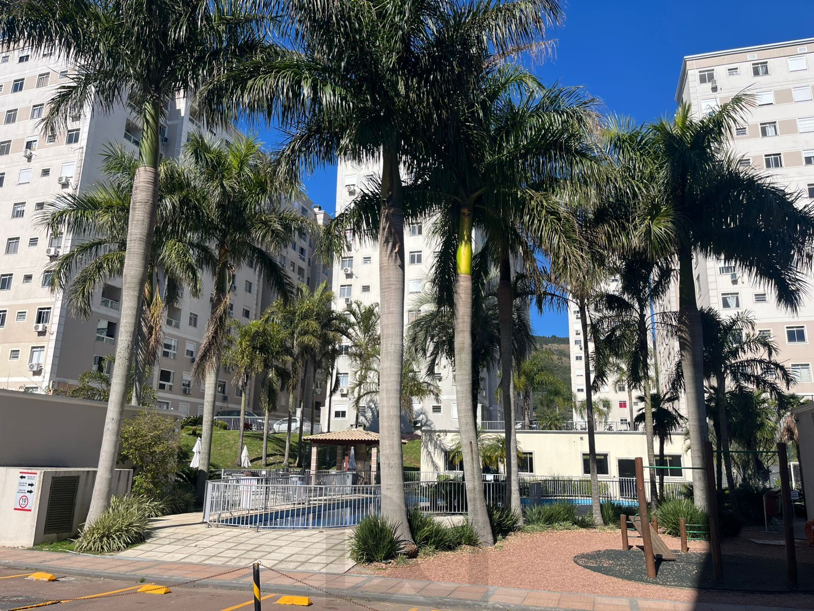 “Apartamento com Sacada e Churrasqueira – Vista Panorâmica na Zona Norte!” — foto 7