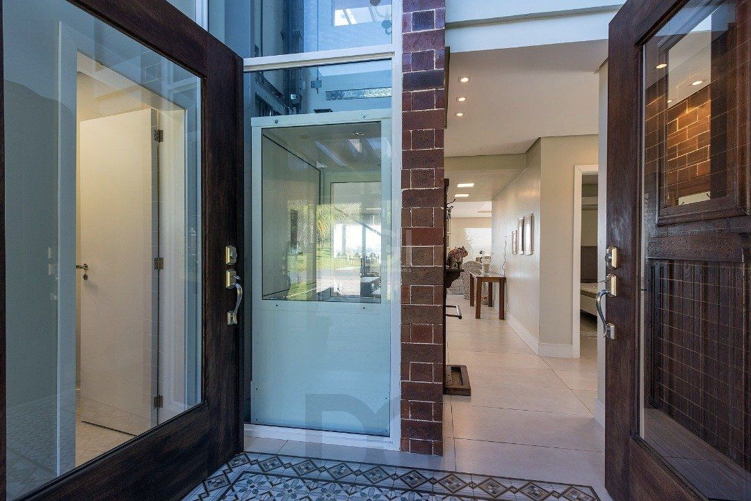 Casa Condominio para Venda com elevador- 480.25m², 5 dormitórios (4 suites), 4 vagas - Terra Ville — foto 3