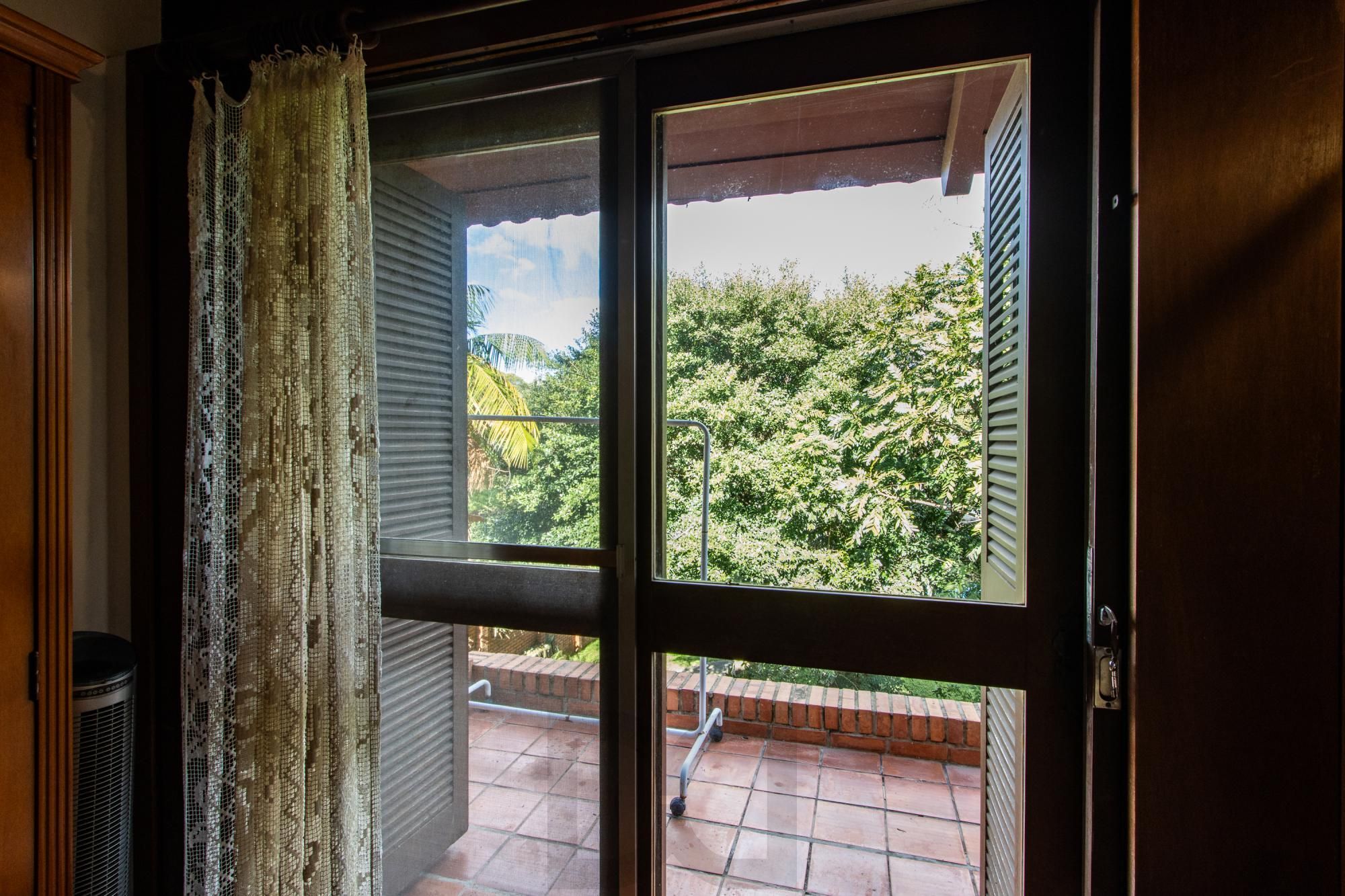 Casa com amplo terreno e grande área verde à venda no Jardim Isabel — foto 39