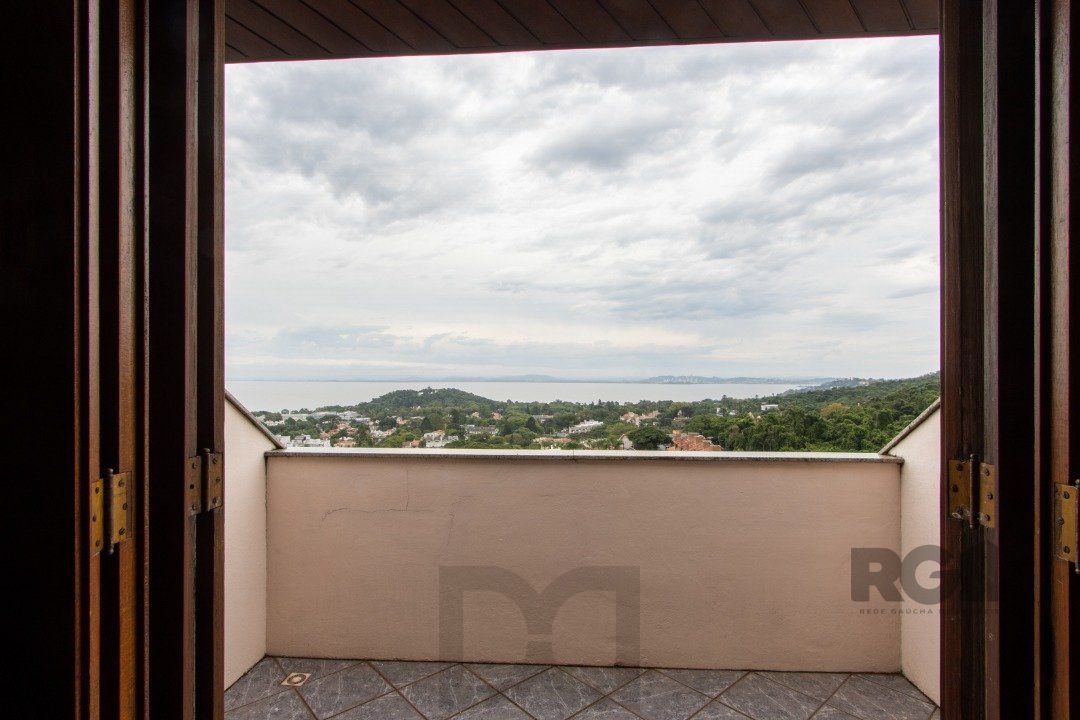 Casa para Venda com 4 dormitórios, sendo 2 suites e 4 vagas no bairro Jardim Isabel — foto 59