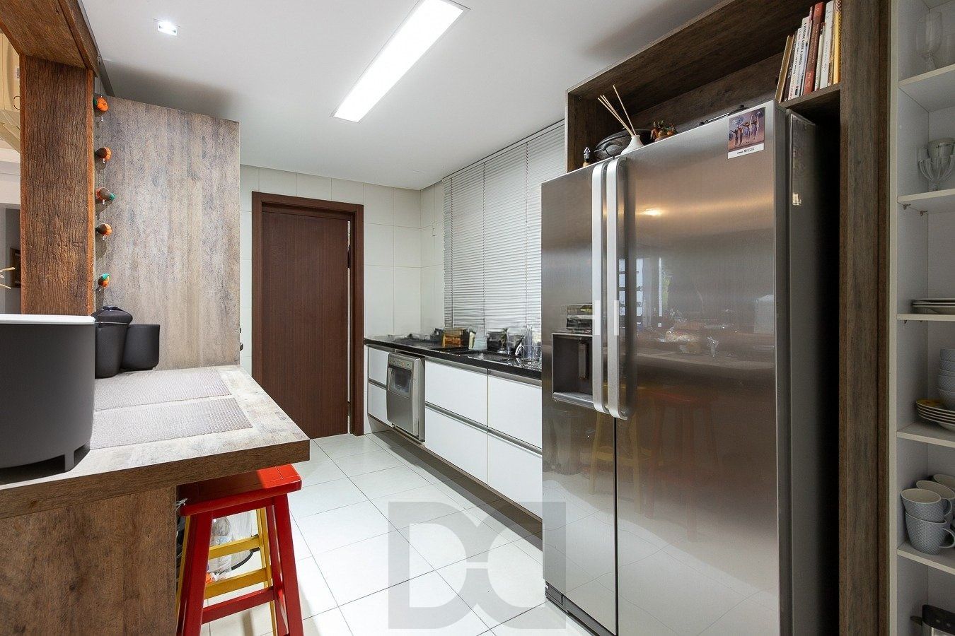 Apartamento de 3 quartos (1 suíte) e 3 vagas de garagem à venda no bairro Petrópolis — foto 8