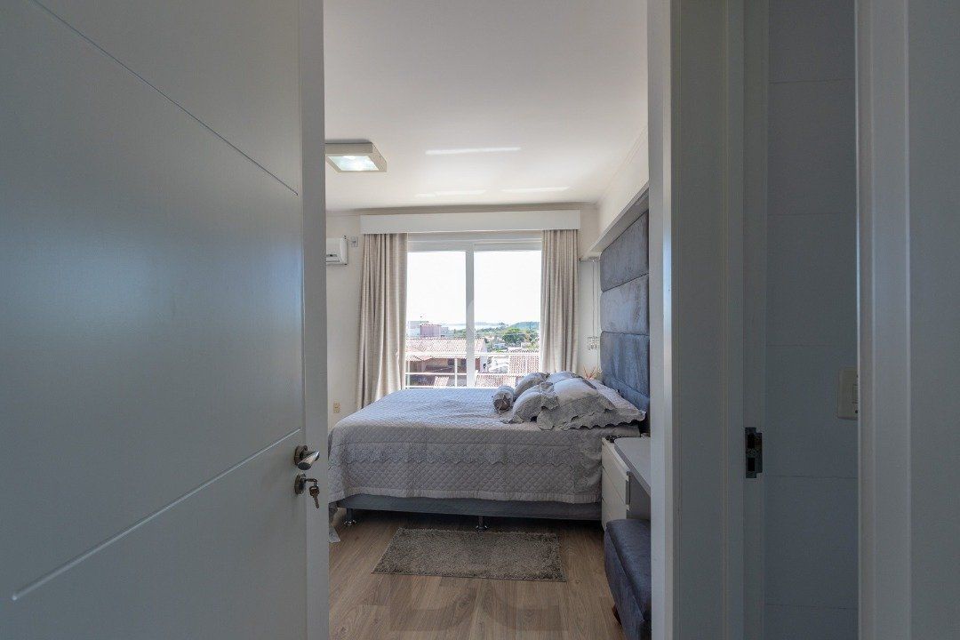 Casa para Venda - 168m², 3 dormitórios, sendo 1 suites, 2 vagas - Imperial Park — foto 20
