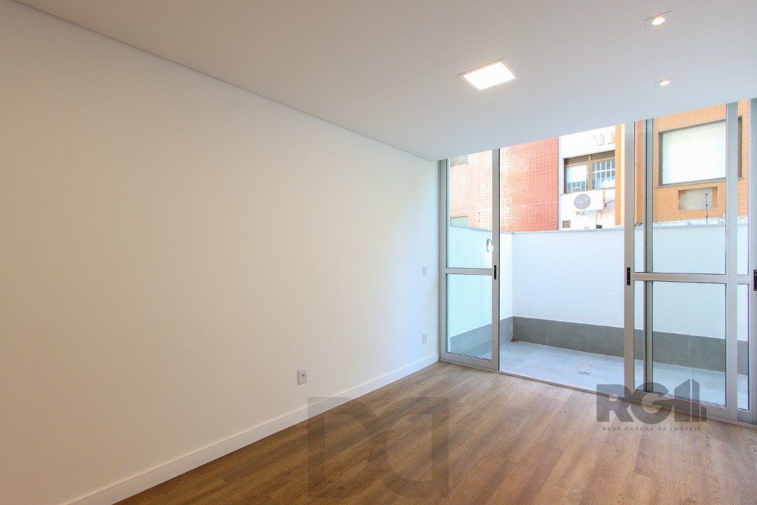 Apartamento em Porto Alegre no Bairro Petrópolis, de 1 quarto, GARDEN , semi mobiliado — foto 10