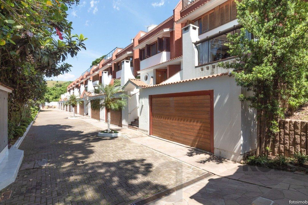 Casa Condominio para Venda - 307m², 5 dormitórios, sendo 1 suites, 4 vagas - Cristal — foto 1