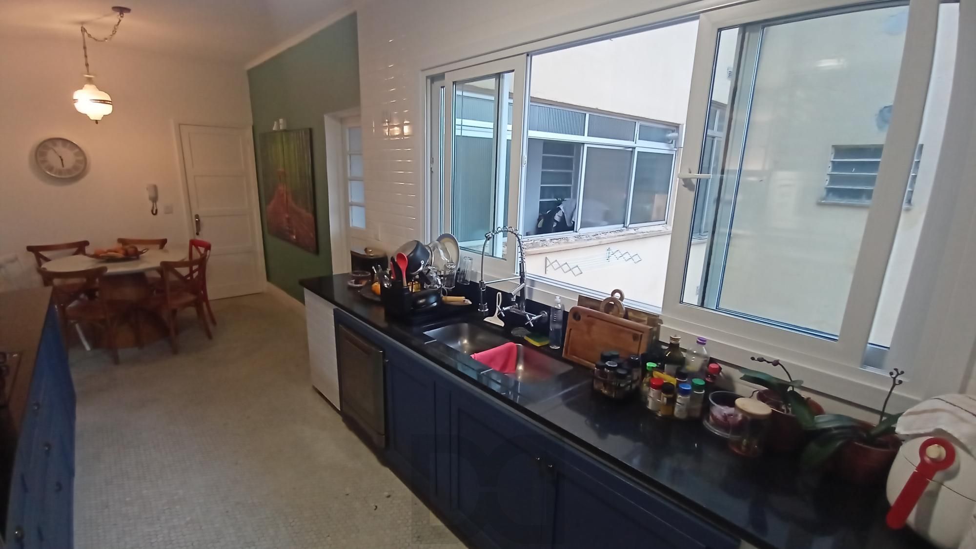 Apartamento com 4 dormitórios no Centro de Porto Alegre — foto 7