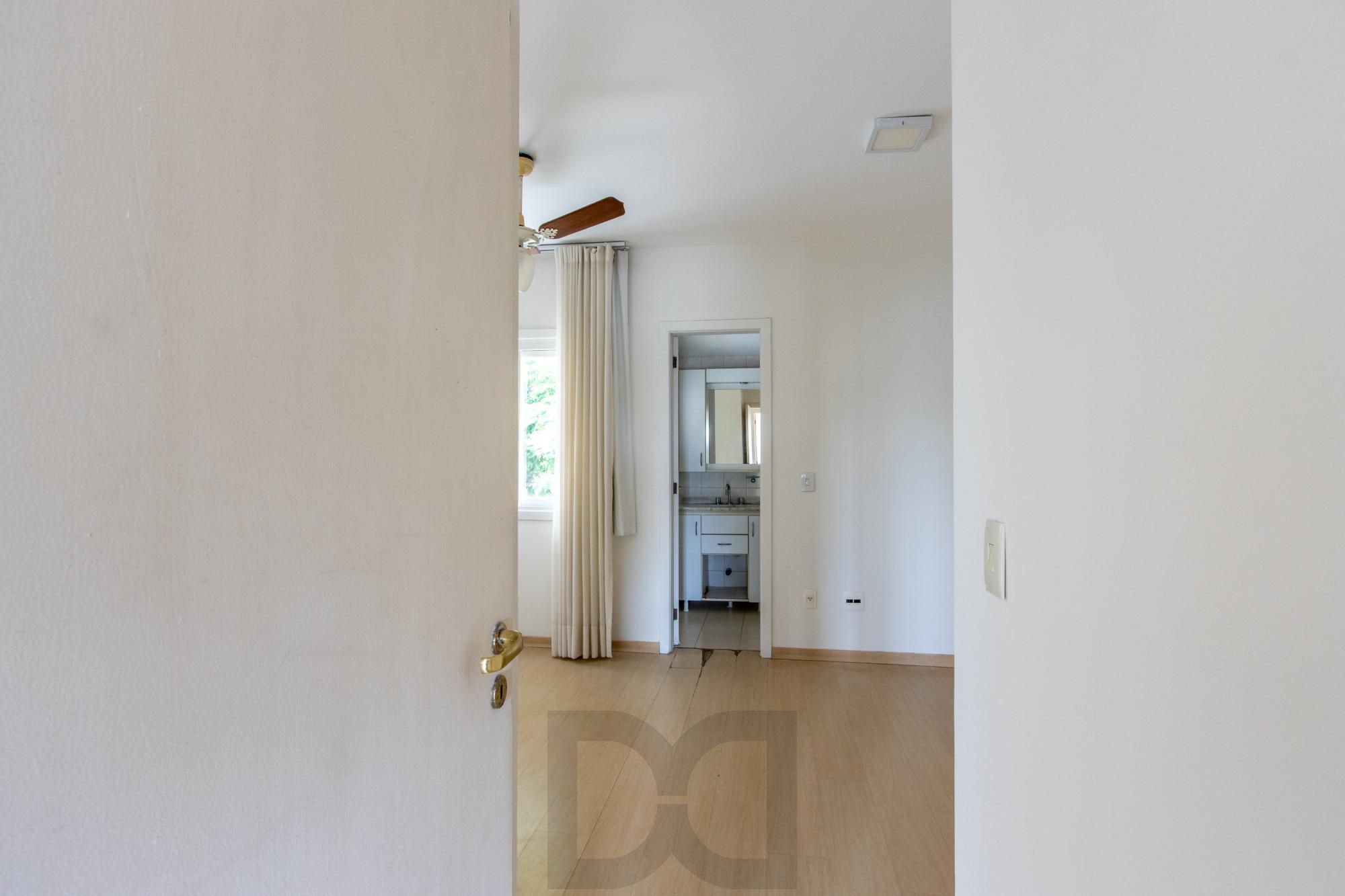 Casa em condomínio de 3 quartos na Tristeza — foto 31