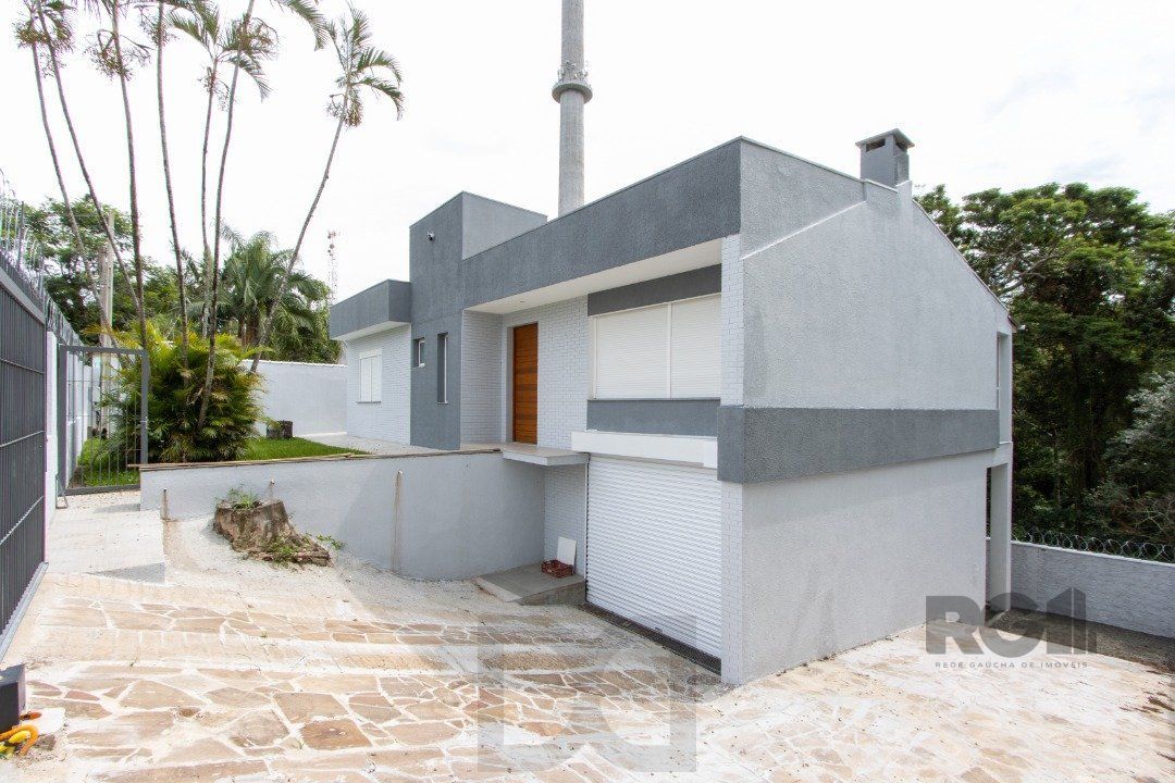 Casa | 3 quartos | 2 Suítes | 4 vagas cobertas | 260m2 Privativos | Bairro Santa Tereza — foto 1