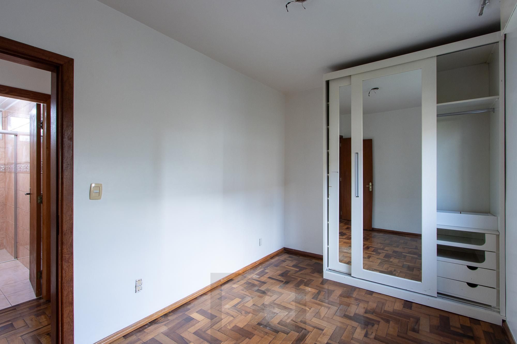 Apartamento de 2 dormitórios no bairro Camaquã. — foto 13