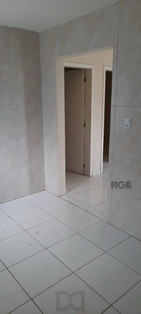Oportunidade Imperdível: Prédio com 4 Apartamentos, Pátio e 2 Vagas de Garagem — foto 47