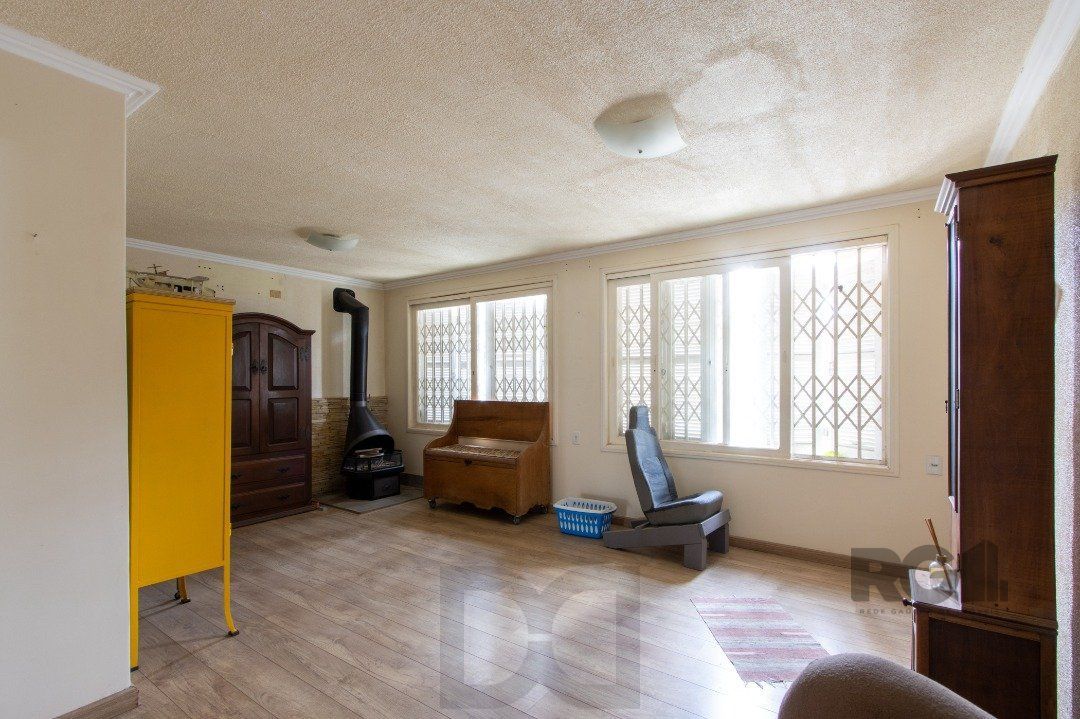 Casa para Venda - 239m², 5 dormitórios, sendo 1 suites, 2 vagas - Hipica — foto 7