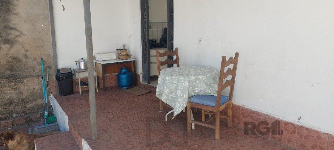 CASA COM EXTENSO PÁTIO NO CAMAQUÃ — foto 17