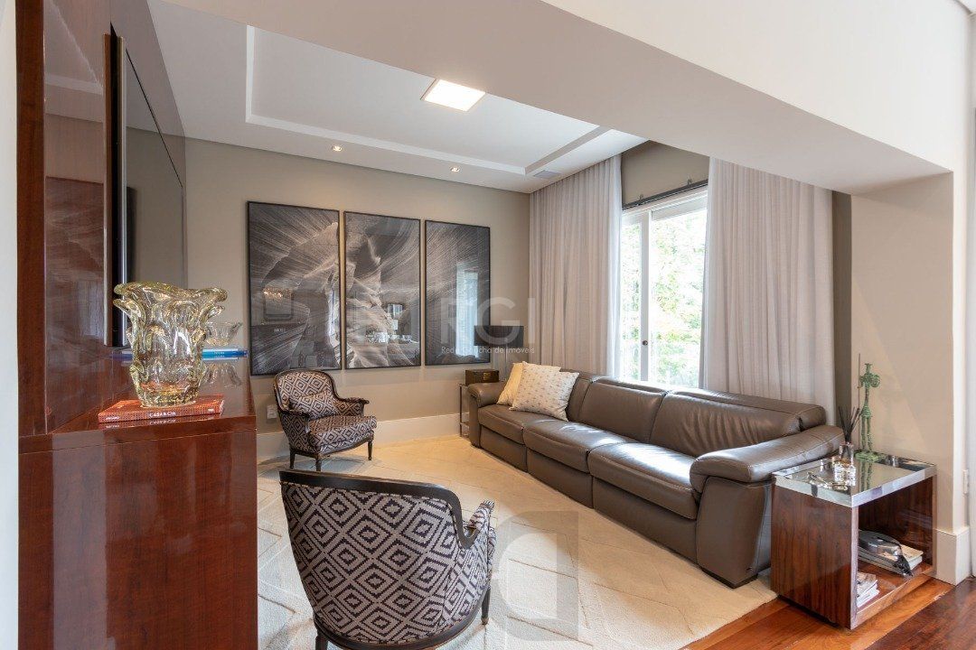 Casa para Venda - 800m², 3 dormitórios, sendo 3 suites, 4 vagas - Vila Assunção — foto 10