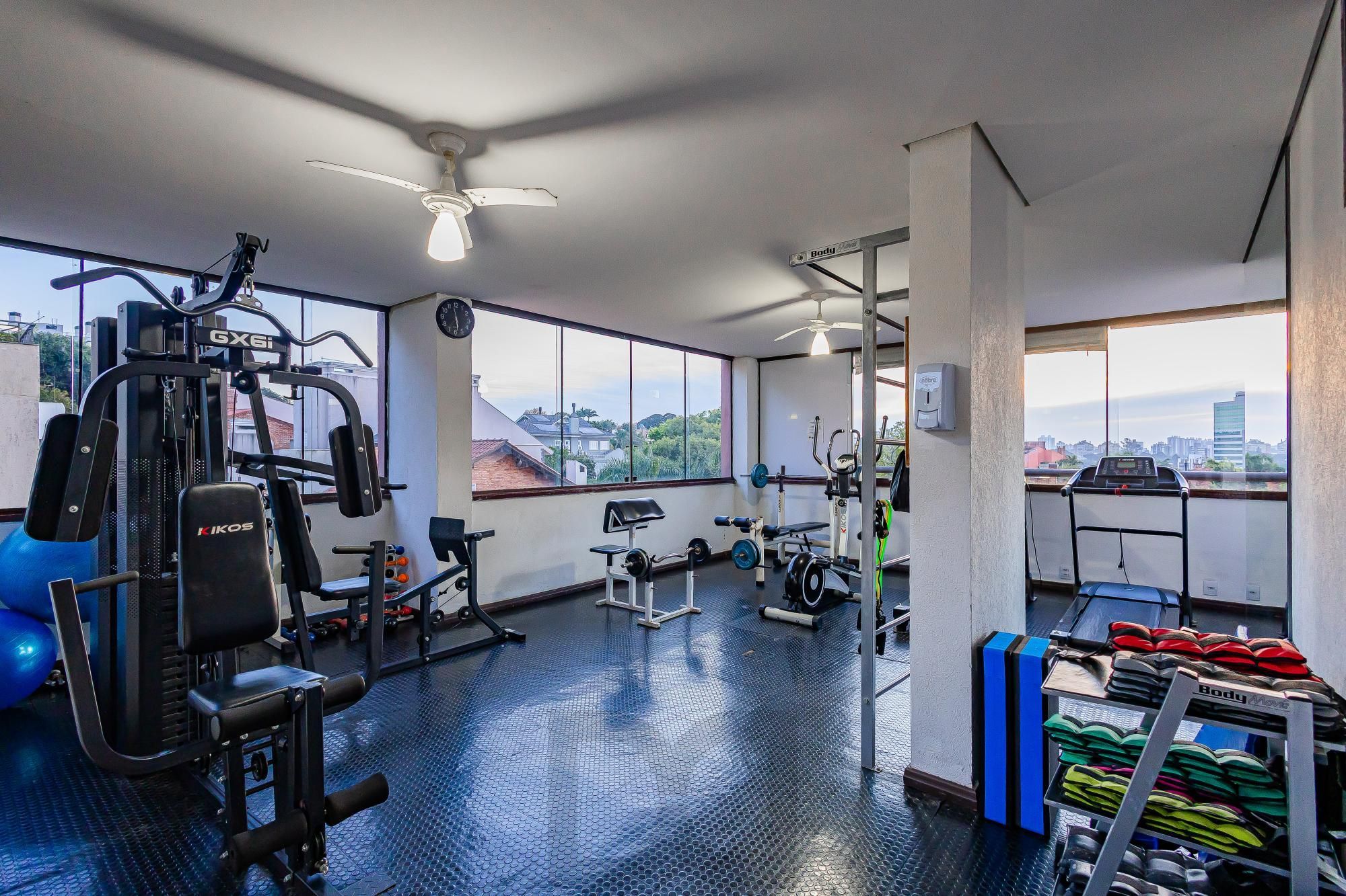 Apartamento de 97m² privativos com 3 dormitórios e 2 vagas — foto 34