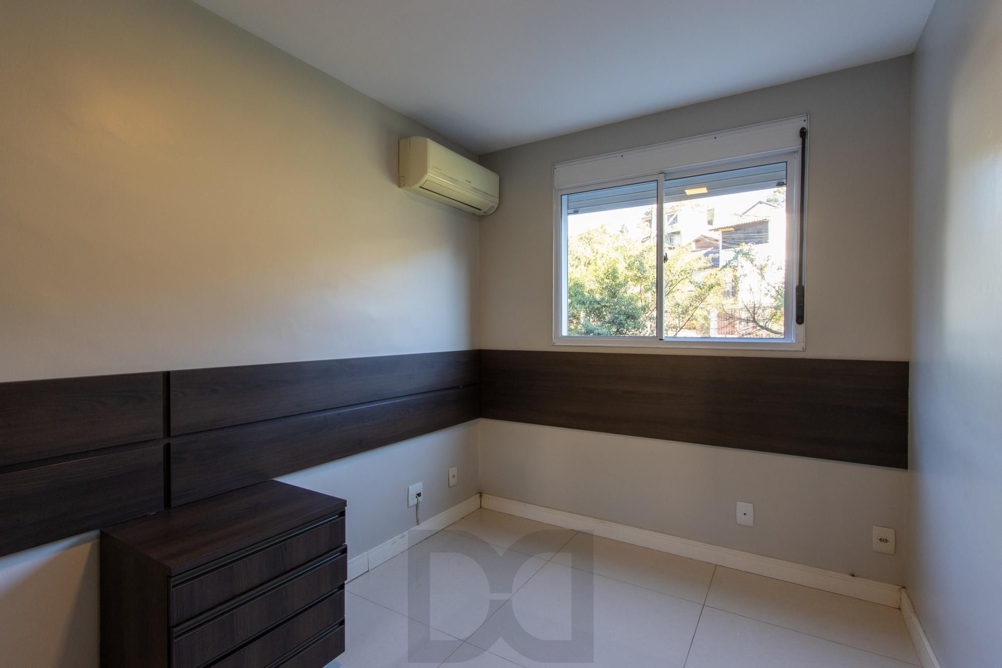 Apartamento de 2 dormitórios, para venda no bairro Teresópolis. — foto 21