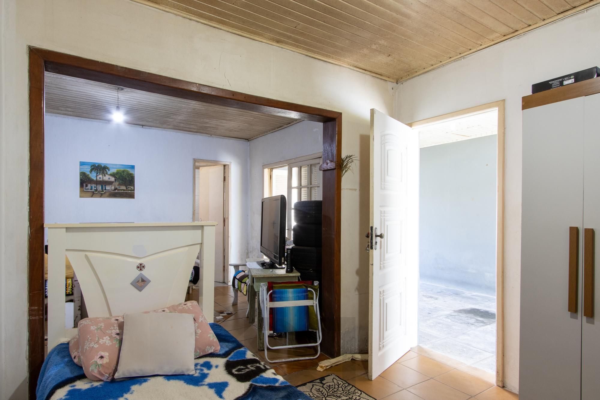 Sobrado amplo com 4 dormitórios com piscina e casa extra no mesmo terreno – Hípica — foto 12
