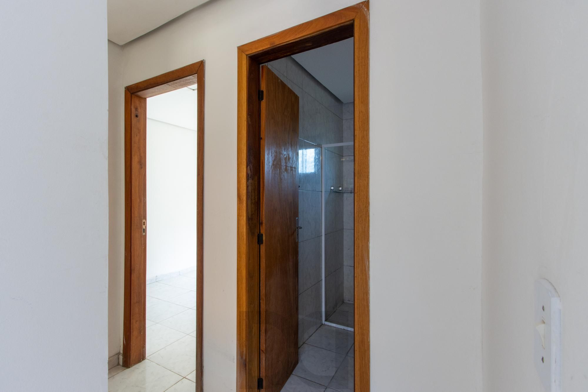 Casa de condomínio, 2 dormitórios, 1 banheiro e 1 vaga de garagem. — foto 13