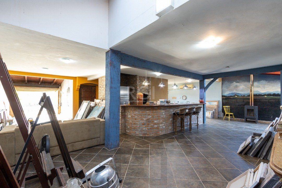Casa para Venda - 244m², 3 dormitórios, sendo 1 suites, 2 vagas - Guarujá — foto 13