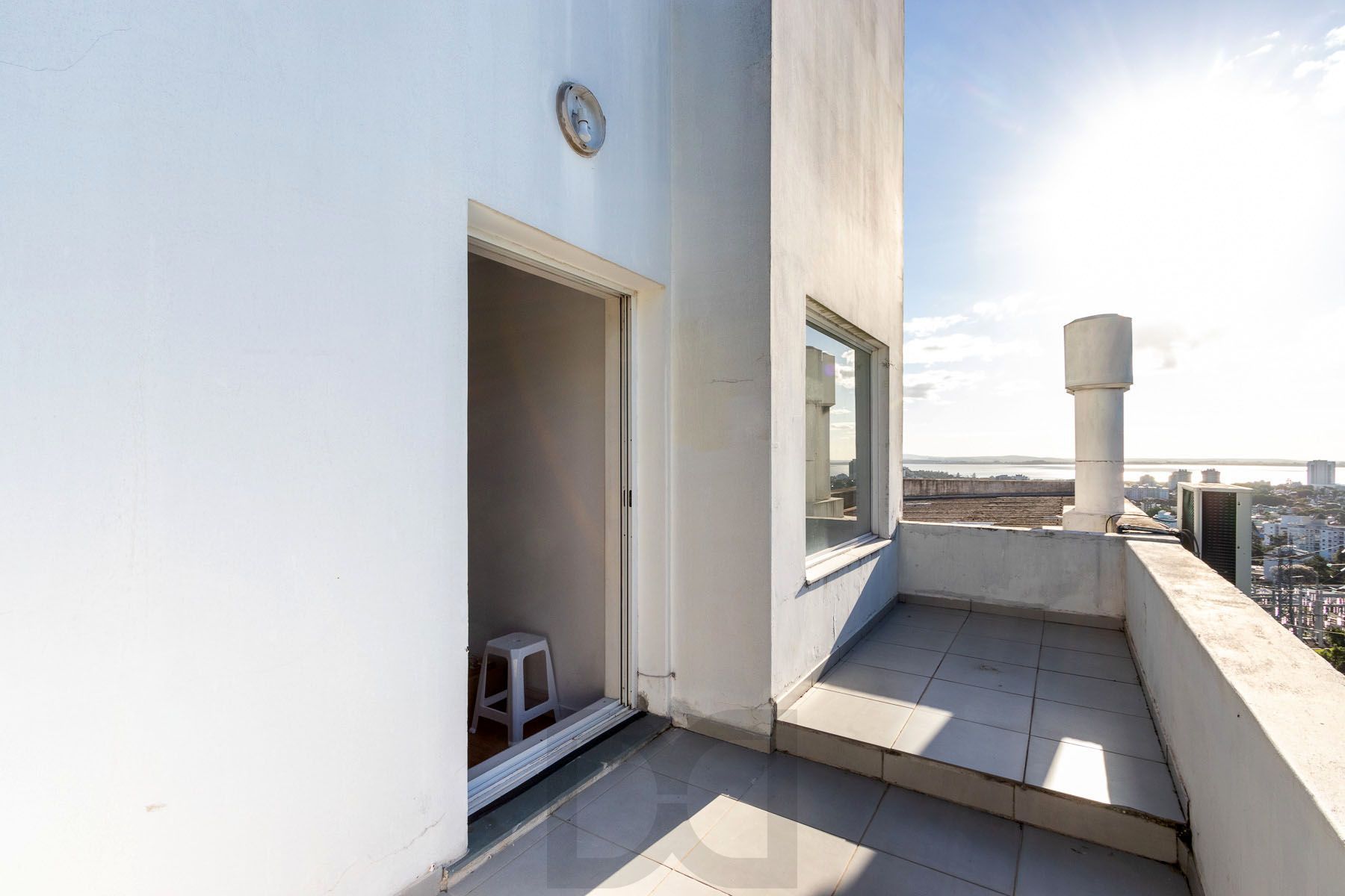 Casa para Venda - 470m², 3 dormitórios, sendo 1 suites, 6 vagas - Nonoai — foto 36