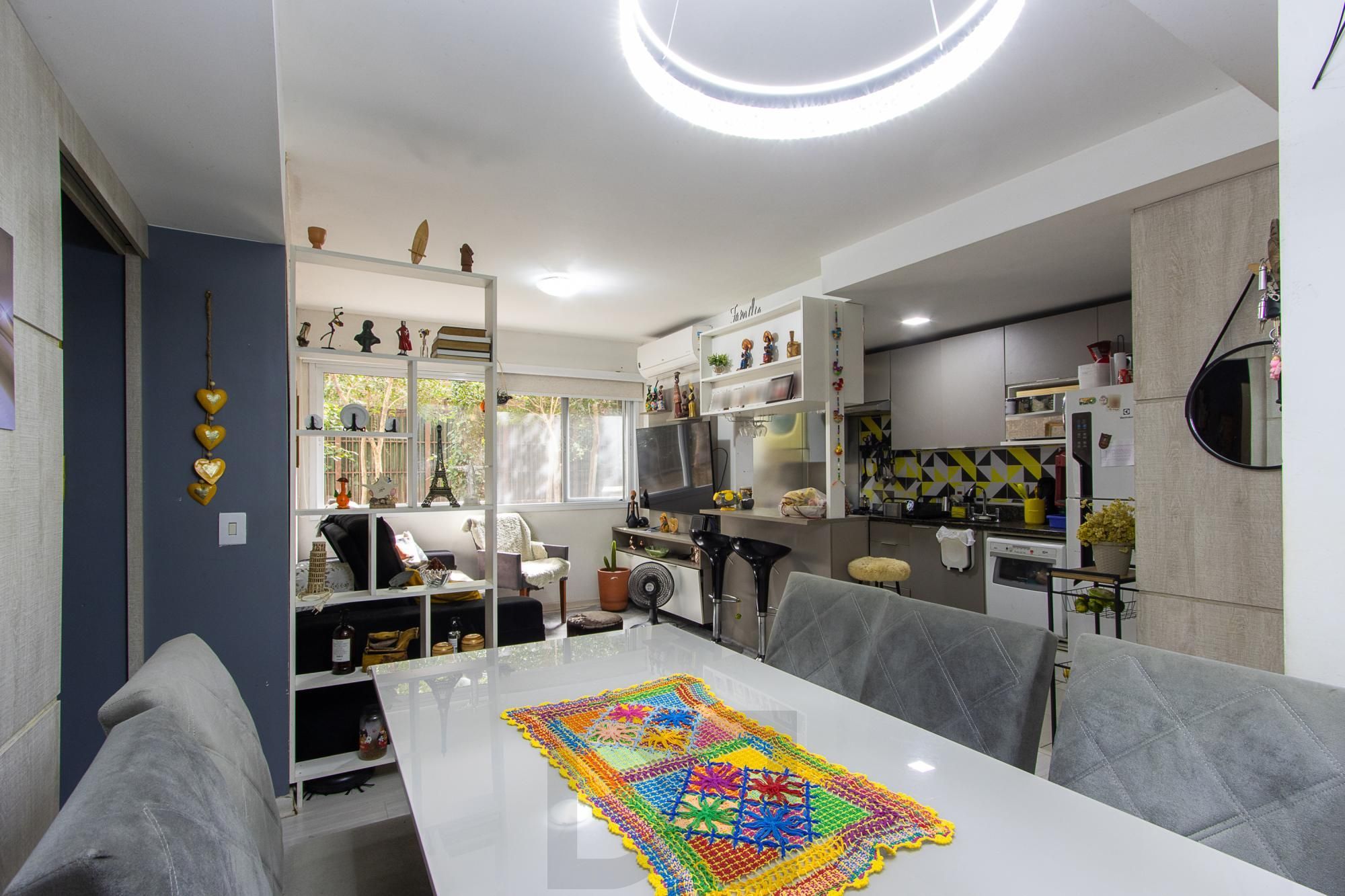 APARTAMENTO Á VENDA NO BAIRRO TERESÓPOLIS - 03 QUARTOS SENDO 01 SUITE - 01 VAGA — foto 4
