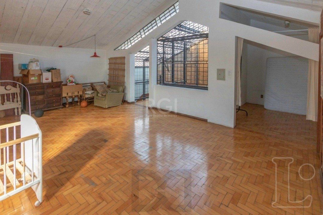 Casa para Venda - 349m², 4 dormitórios, sendo 1 suites, 3 vagas - Tristeza — foto 35