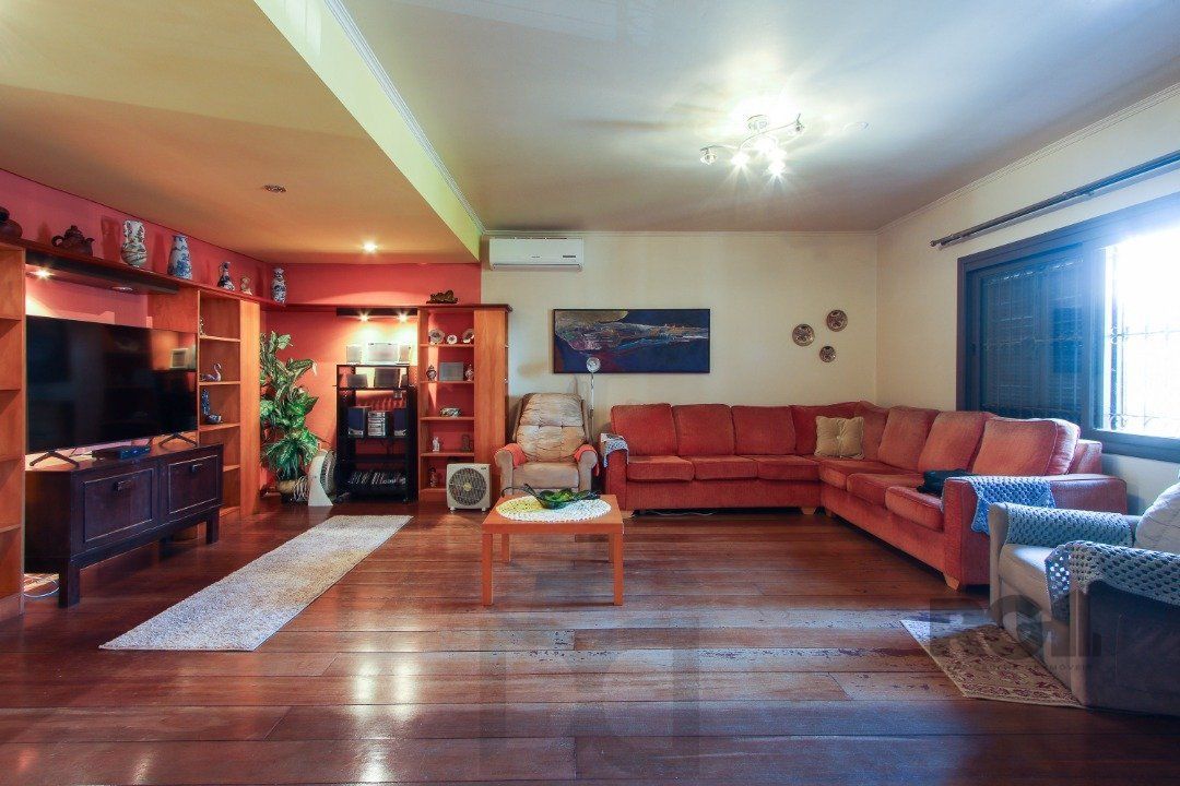 Casa a venda com 03 dormitórios, living 03 ambientes com vista para o Rio. — foto 9