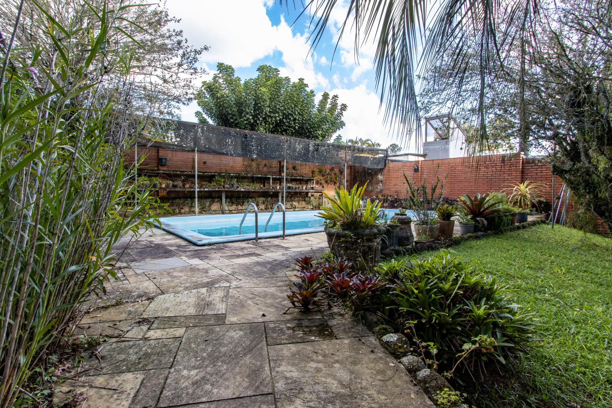 Casa com amplo terreno e grande área verde à venda no Jardim Isabel — foto 57