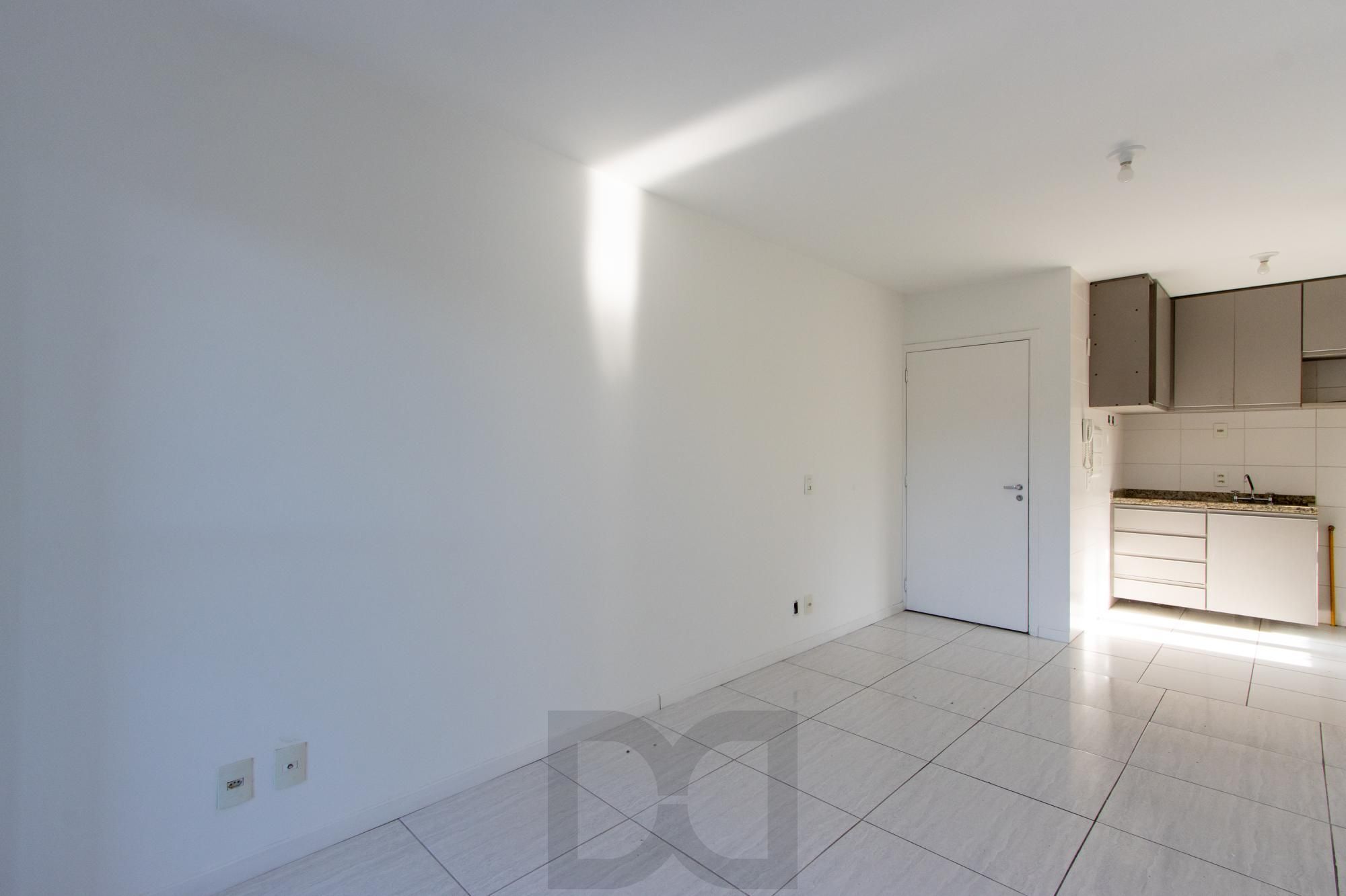 Apartamento de 3 dormitórios, 1 suíte e 2 vagas de garagem. — foto 8