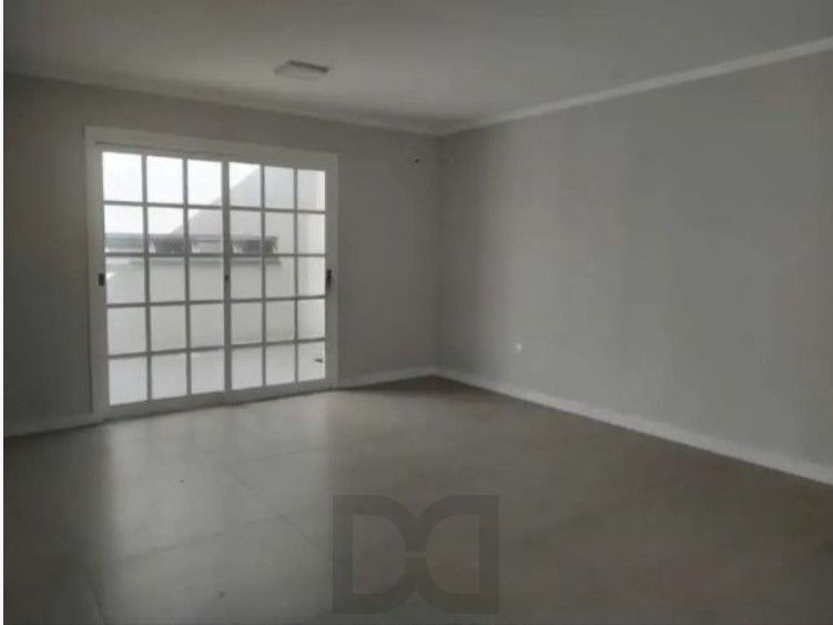 Casa 5 dormitórios I 1 suíte -  Bairro Cristal — foto 4