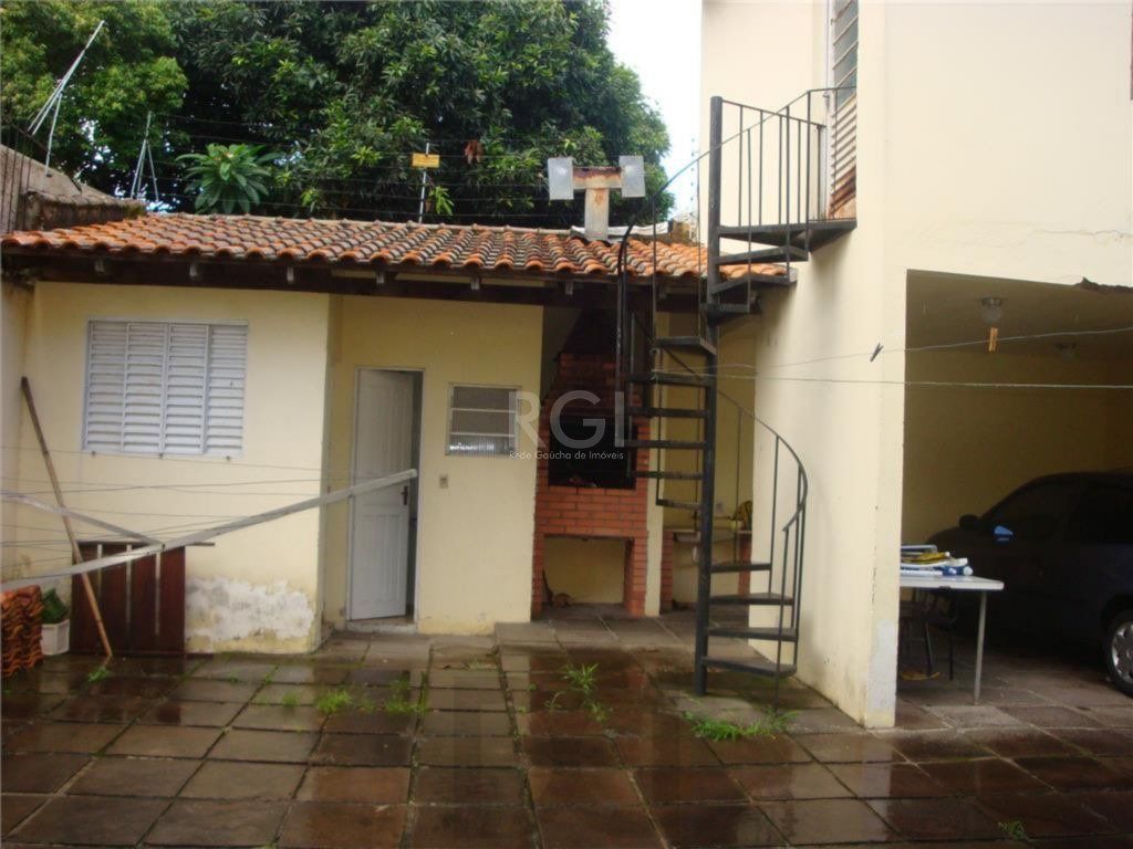Casa para Venda - 240m², 4 dormitórios, sendo 1 suites, 4 vagas - Nonoai — foto 13
