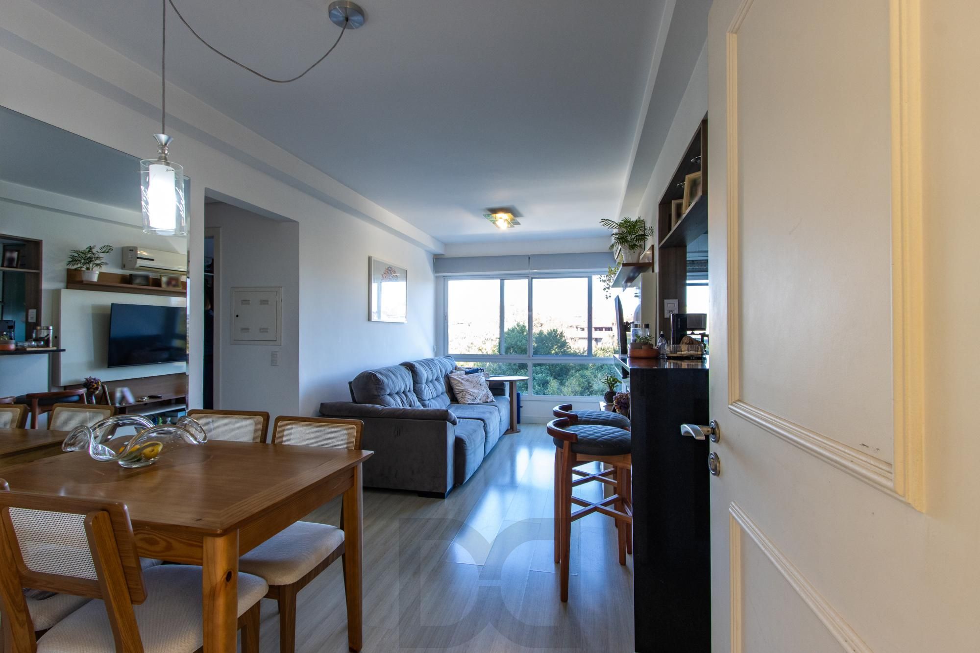 Apartamento 3 dorms à venda Avenida da Cavalhada, Cavalhada - Porto Alegre — foto 1