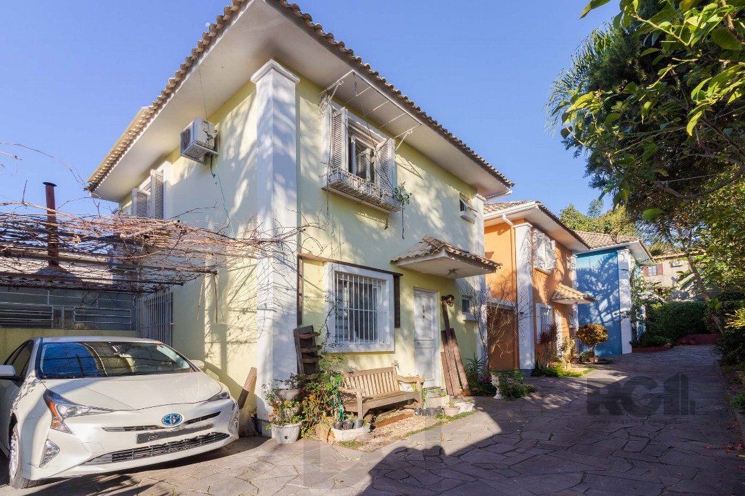 Casa em condomínio, 3 quartos, 1 suite, lareira, churrasqueira, 1 vaga - Bairro Tristeza — foto 48