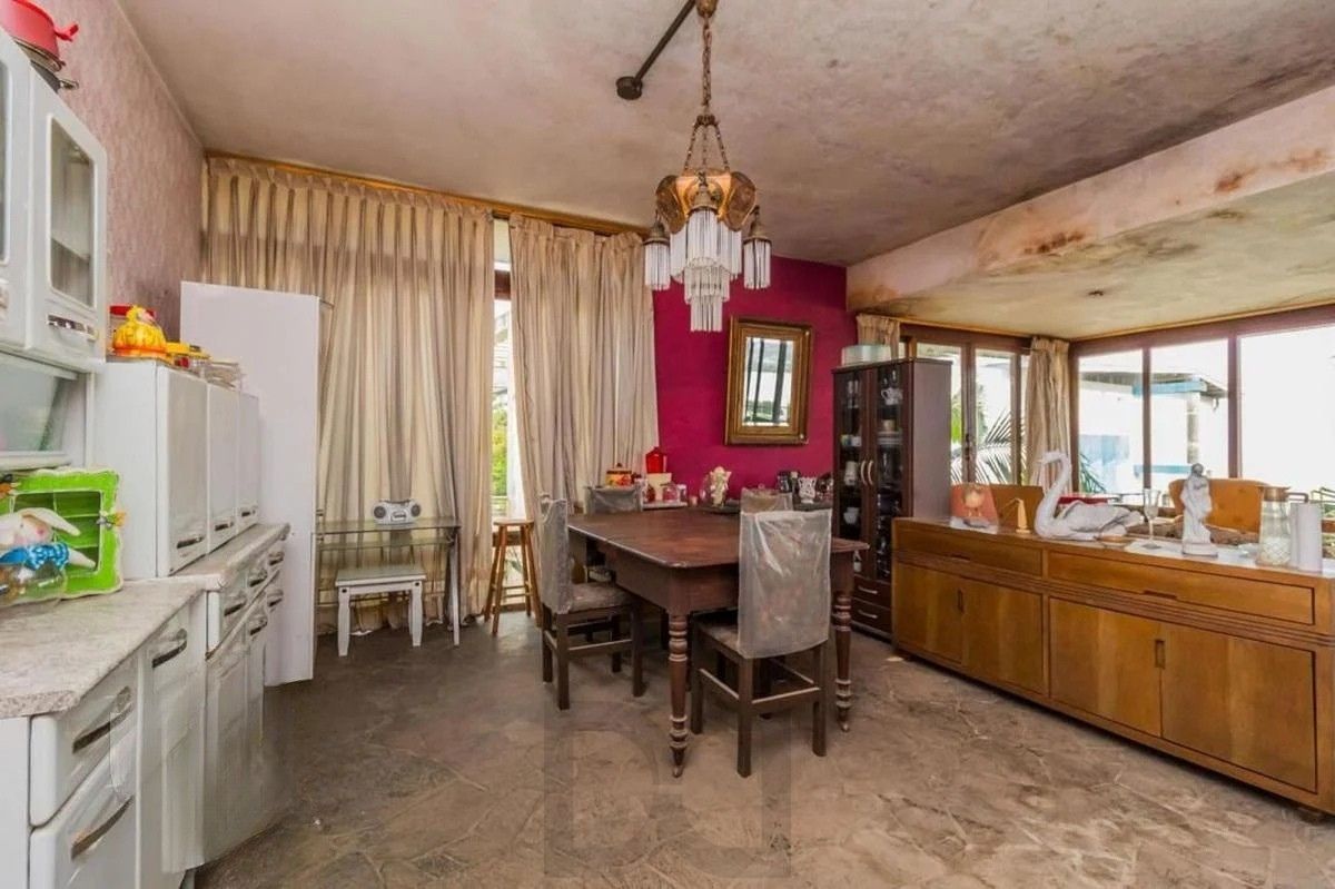Casa com 5 dormitórios e 3 vagas no bairro Assunção — foto 11