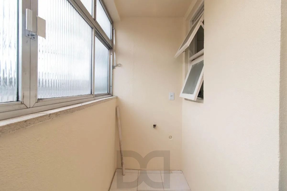 Apartamento 1 dormitório reformado e com planejados 1 banheiro. — foto 12