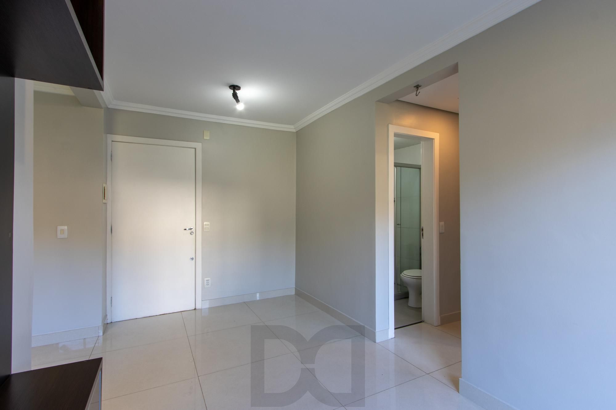 Apartamento de 2 dormitórios, para venda no bairro Teresópolis. — foto 6