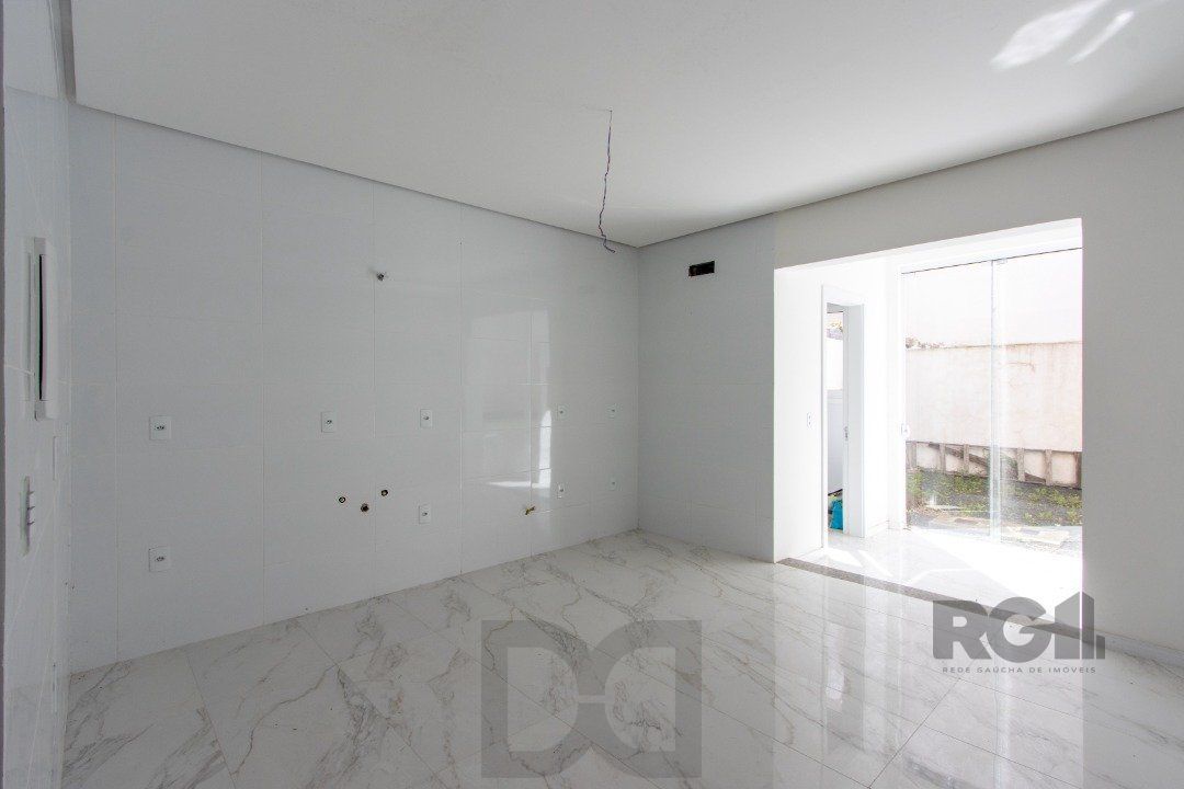 Ótimo sobrado que possui 4 dormitórios sendo 4 suítes. — foto 9