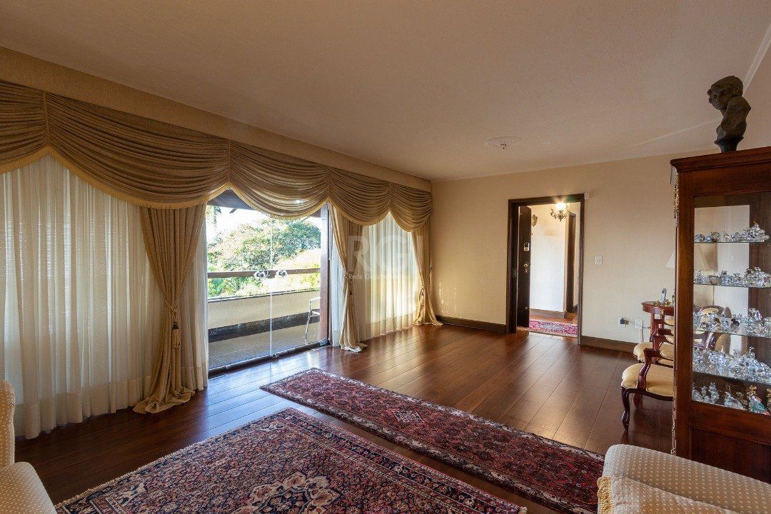 Casa para Venda - 430m², 4 dormitórios, sendo 2 suites, 4 vagas - Vila Assunção — foto 16