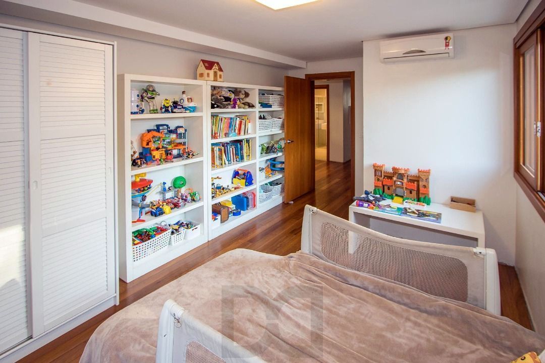 Casa para Venda - 420m², 4 dormitórios, sendo 3 suites, 5 vagas - Tristeza — foto 15